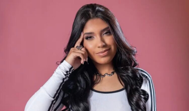 Beatriz Andrade conquista espaço na nova geração da música nordestina e emplaca sucesso com “Meu Neném”