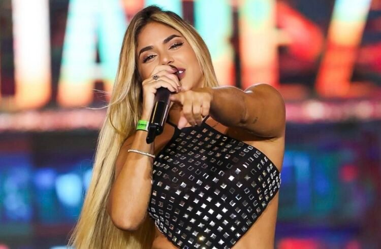Rayssa Bacellar: talento, autenticidade e força feminina que conquistam espaço na música brasileira